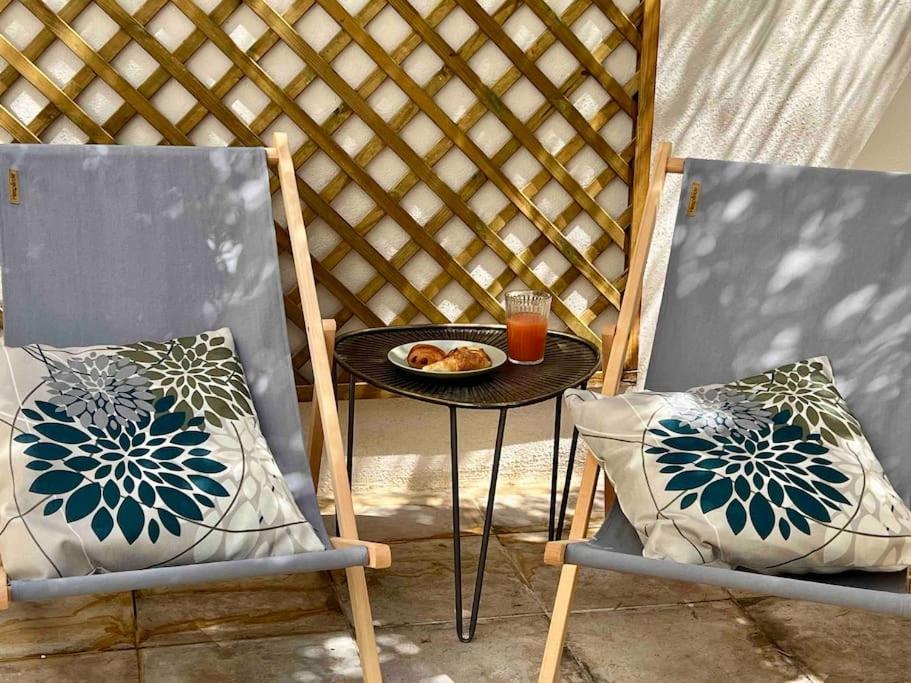 Maya 2 - Picholine - - Clim - Wifi - Terrasse * Avignon